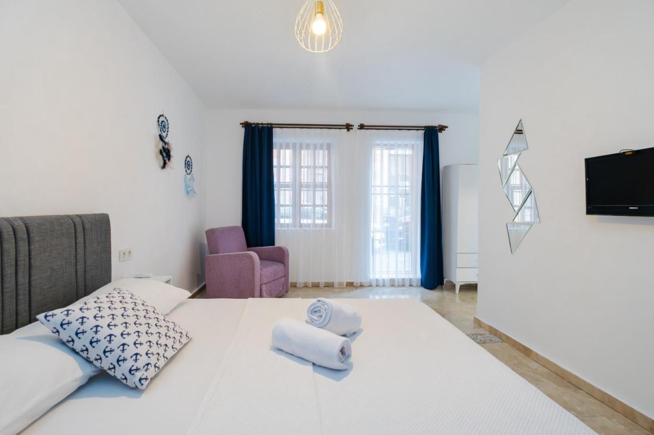 Mel Town Panzió Antalya Kültér fotó